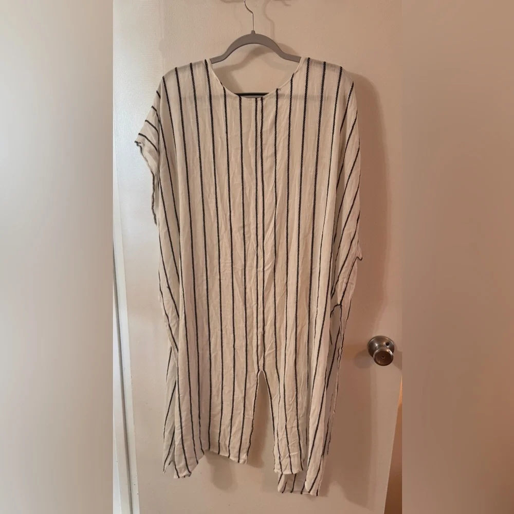 Black and White Striped bathing suit, cover-up Wrap